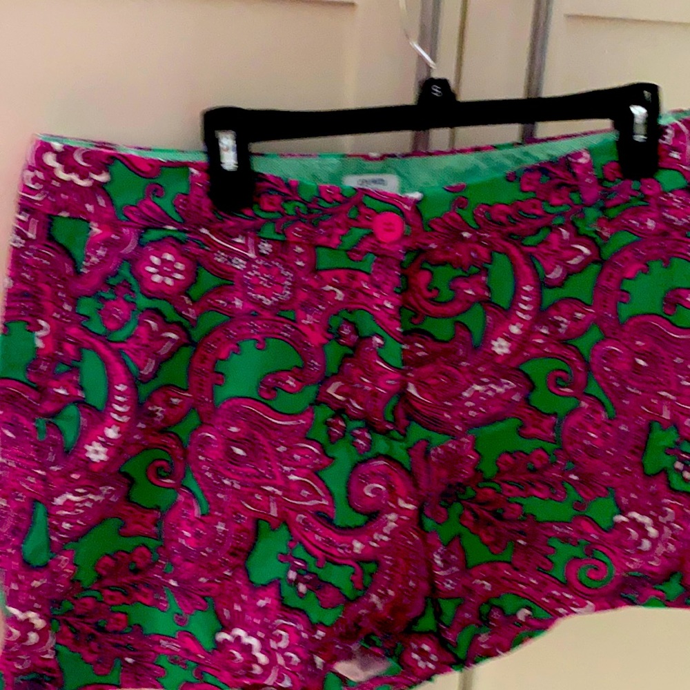Crown and Ivy woman’s shorts